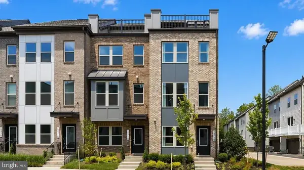 13606 Cobble Loop, WOODBRIDGE, VA 22193