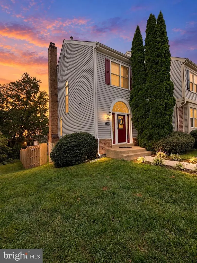 12501 Manchester Way, Woodbridge, VA 22192 - #2