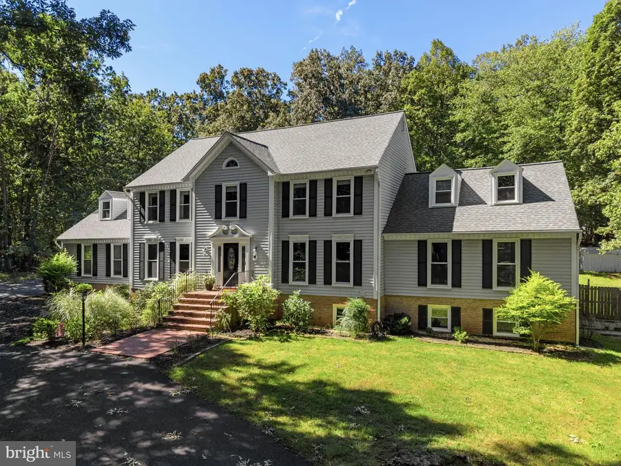 10080 Greenwich Wood Dr, Nokesville, VA 20181 - #2