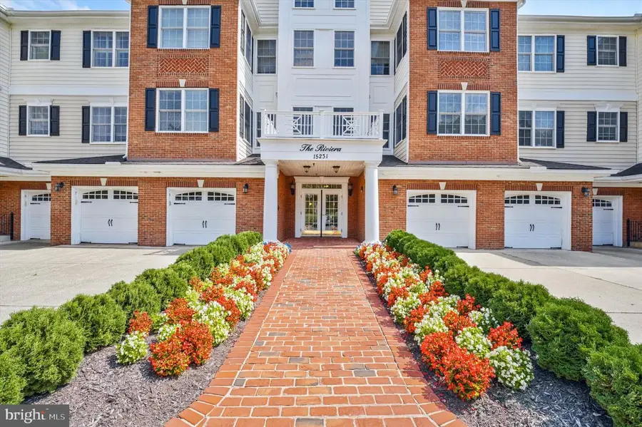 15231 Royal Crest Dr #101, Haymarket, VA 20169 - #2