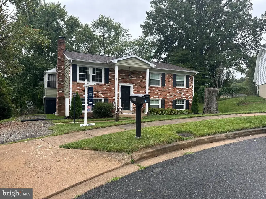 13637 Lynbrook Ct, Woodbridge, VA 22193 - #3