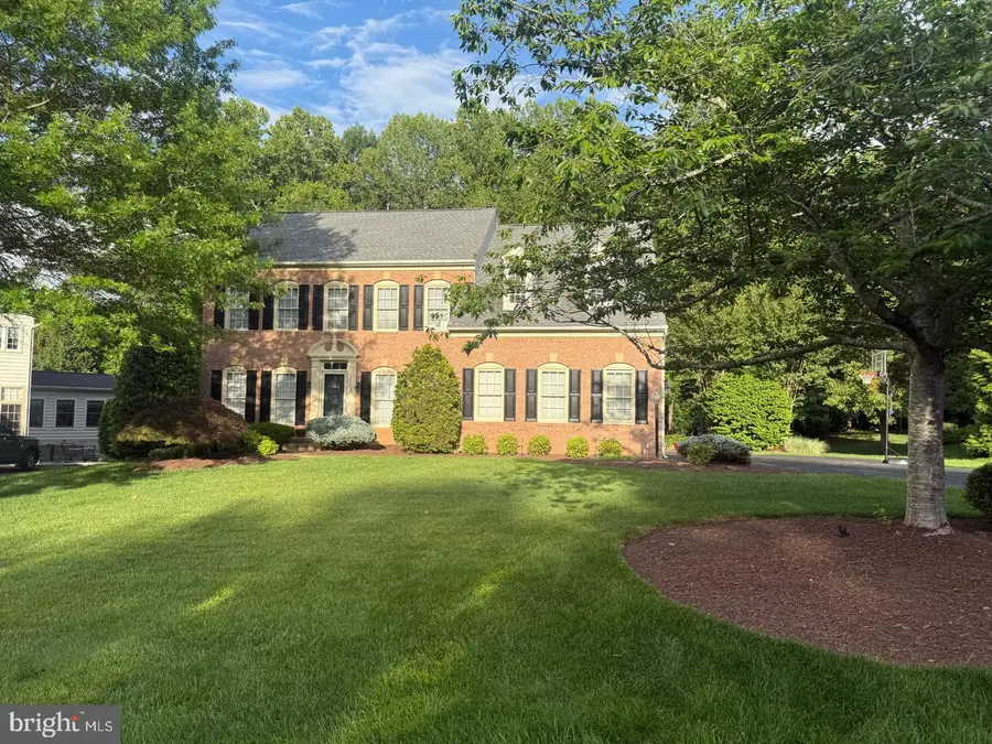 13175 Amblewood Dr, Manassas, VA 20112 - #2