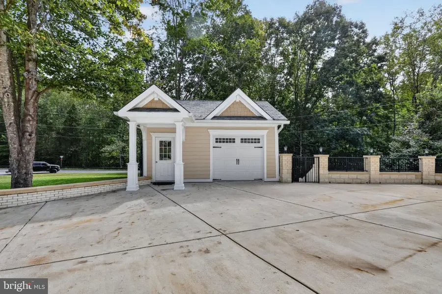 8848 Clinton Dr, Nokesville, VA 20181 - #3