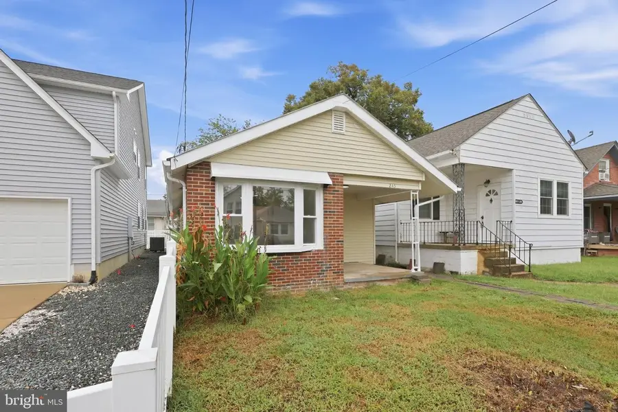 245 4th Ave, Quantico, VA 22134 - #2