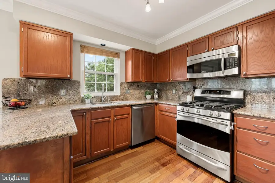 16961 Point Pleasant Ln, Dumfries, VA 22026 - #2
