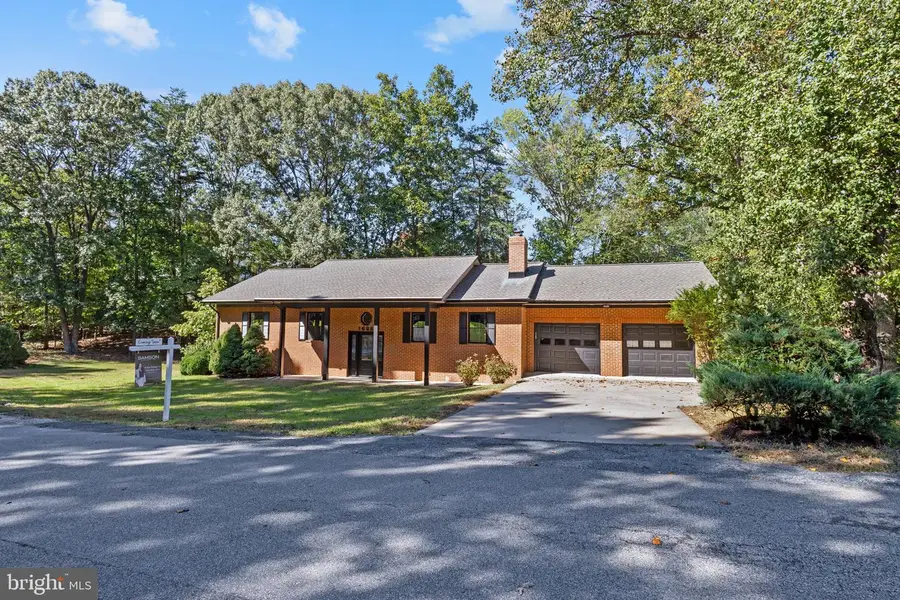 1628 Mount High St, Woodbridge, VA 22192 - #3
