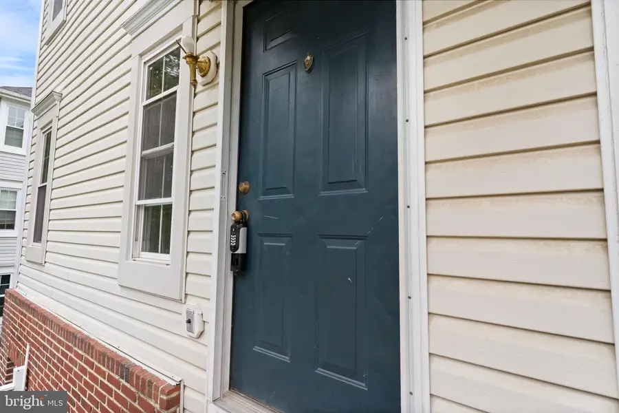 8025 Lantern Ct #118, Manassas, VA 20109 - #3