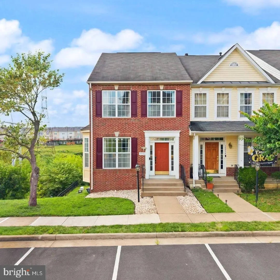 15536 Exmore Ct, Woodbridge, VA 22191 - #1