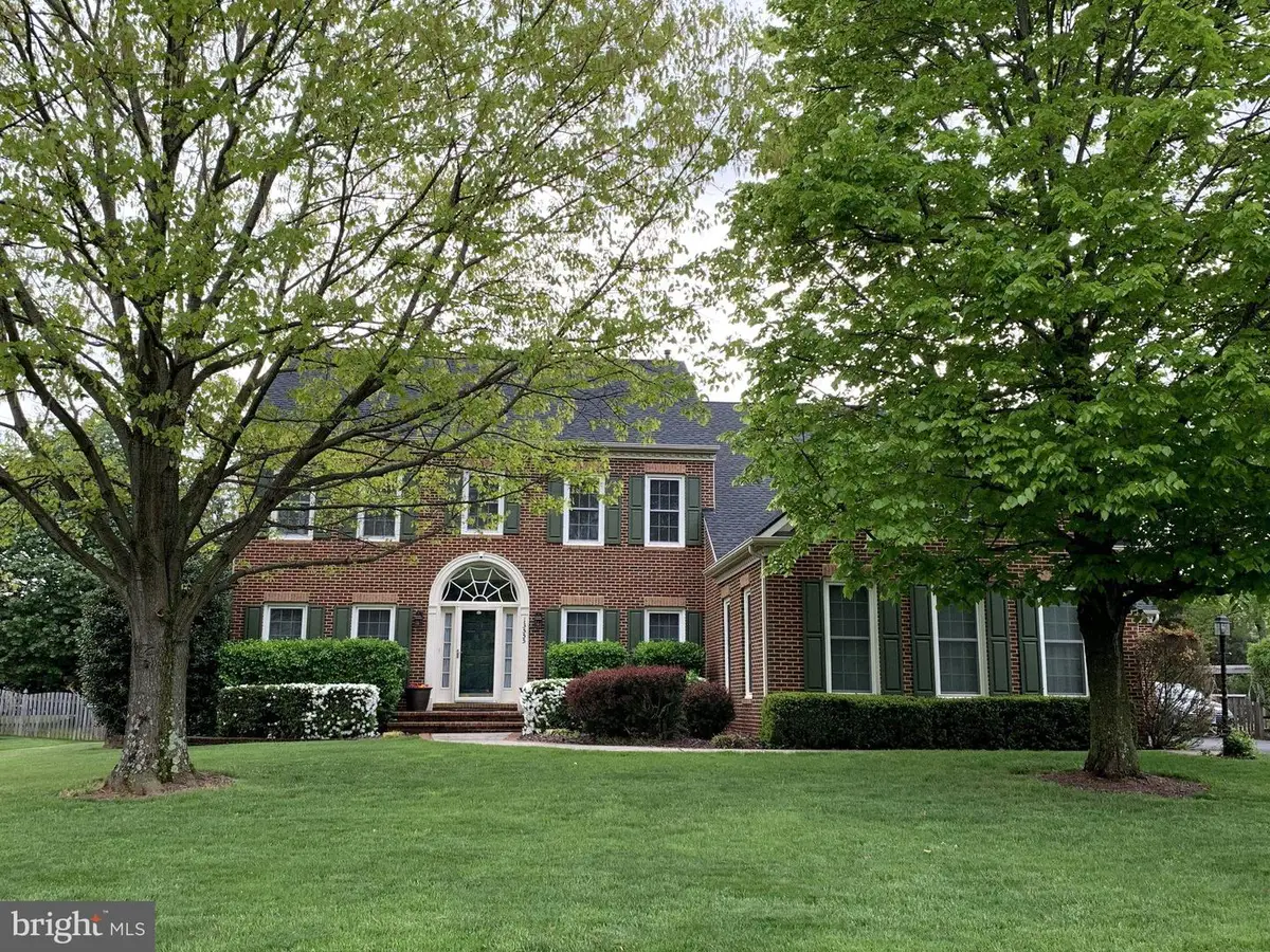 13555 Heritage Farms Dr, Gainesville, VA 20155 - #1
