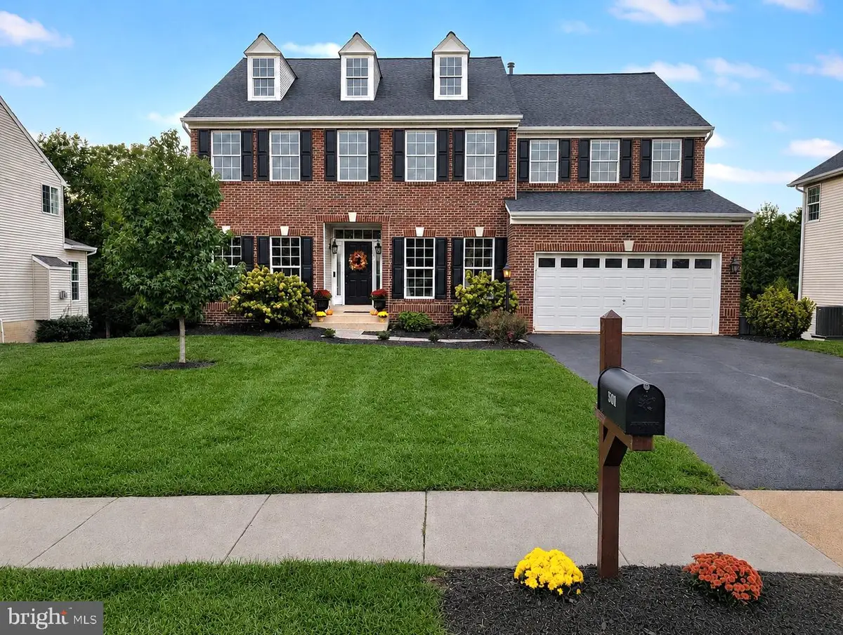 8580 Rothbury Dr, Bristow, VA 20136 - #1