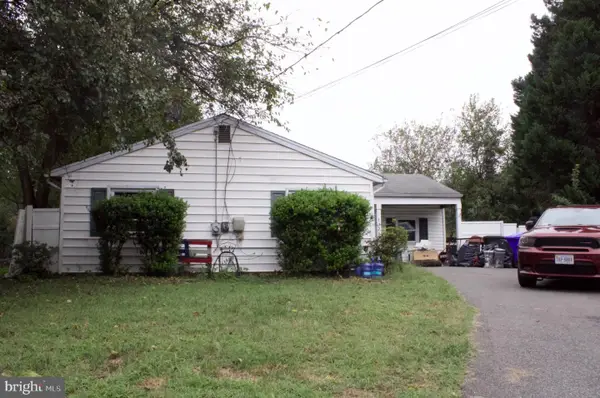 1326 Saxon St, WOODBRIDGE, VA 22191