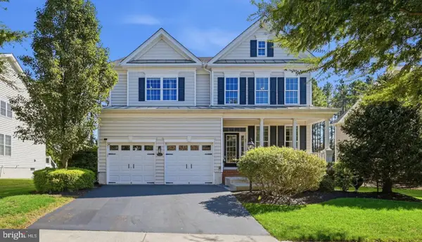 15418 Admiral Baker Cir, HAYMARKET, VA 20169