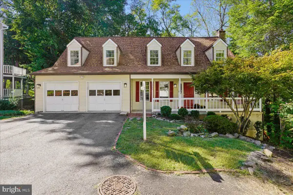 15880 Cliffbrook Ct, DUMFRIES, VA 22025