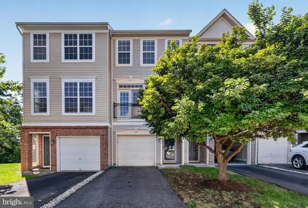 15653 John Diskin Cir, WOODBRIDGE, VA 22191