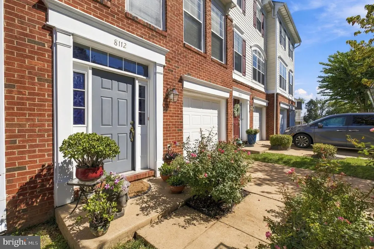 8112 Rainwater Cir, Manassas, VA 20111 - #1