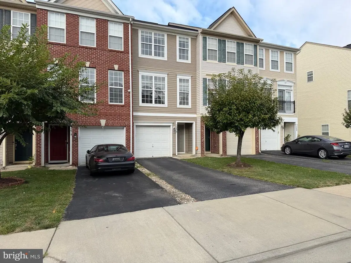 15613 John Diskin Cir #208, Woodbridge, VA 22191 - #1