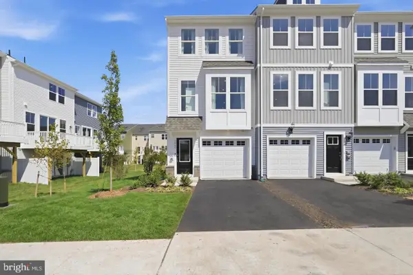 10793 Pennywell Garden Rd, MANASSAS, VA 20112