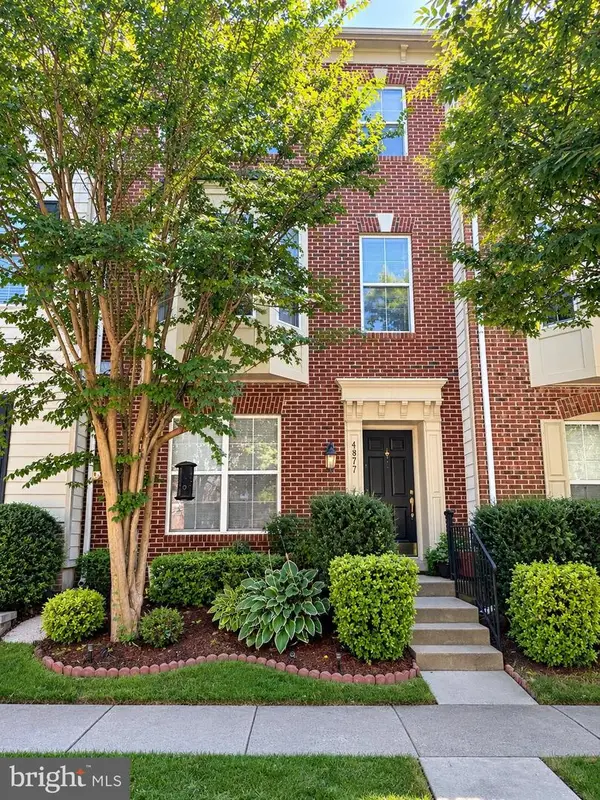 4877 Cavallo Way, WOODBRIDGE, VA 22192