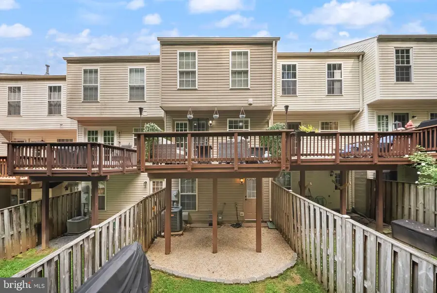 15588 Three Otters Pl, Manassas, VA 20112 - #2