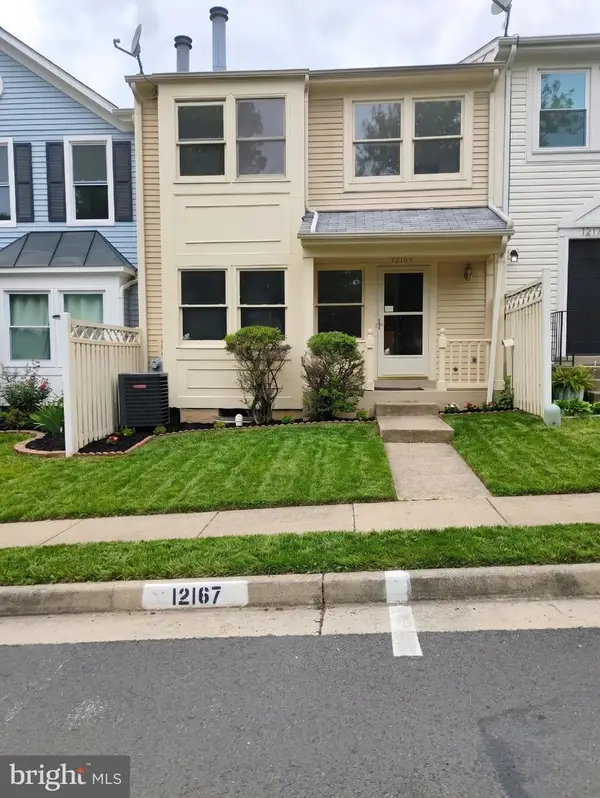 12169 Salemtown Dr, WOODBRIDGE, VA 22192