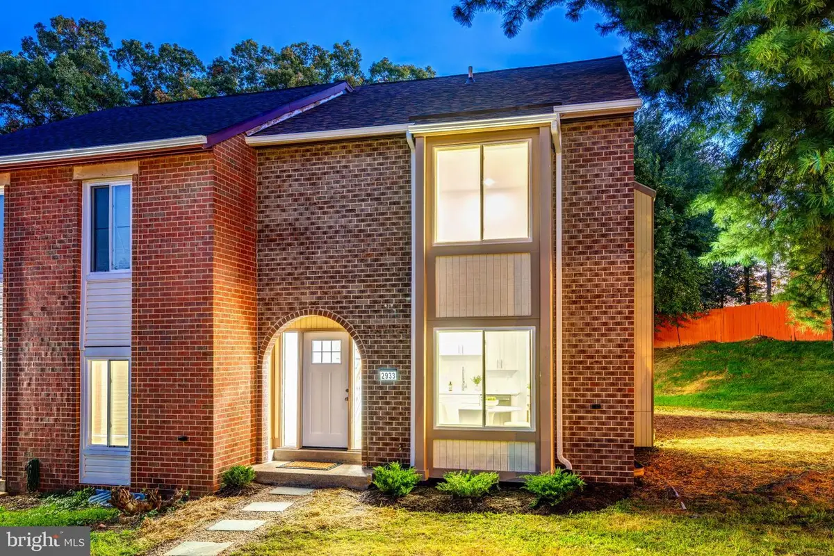 2933 Cambridge Dr, Woodbridge, VA 22192 - #1