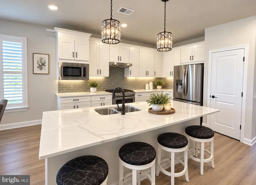 6860 Moonstone Peony Ln, Haymarket, VA 20169 - #2