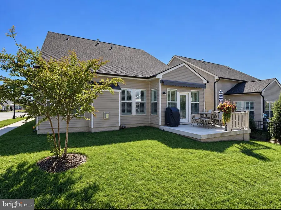 6860 Moonstone Peony Ln, Haymarket, VA 20169 - #3