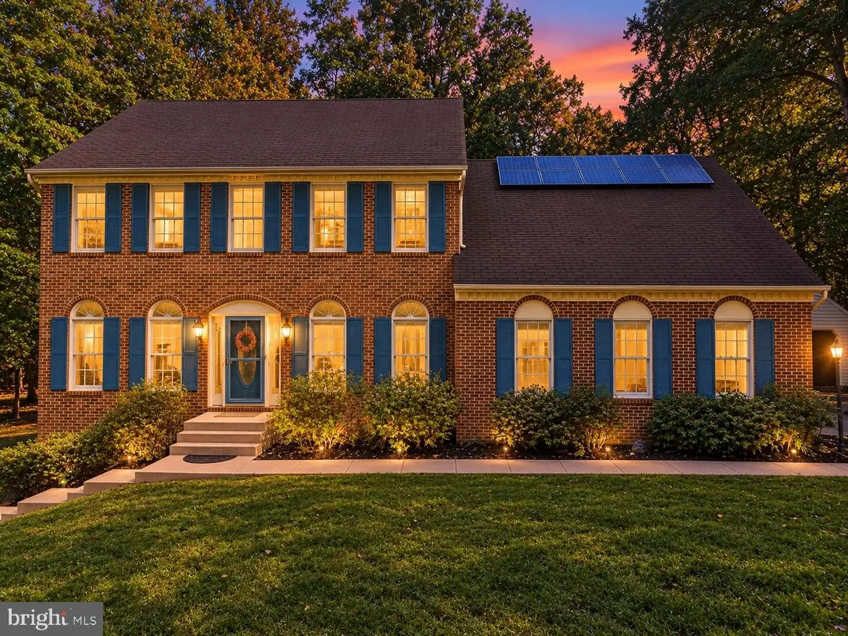8901 Misty Hollow Ln, Nokesville, VA 20181 - #1