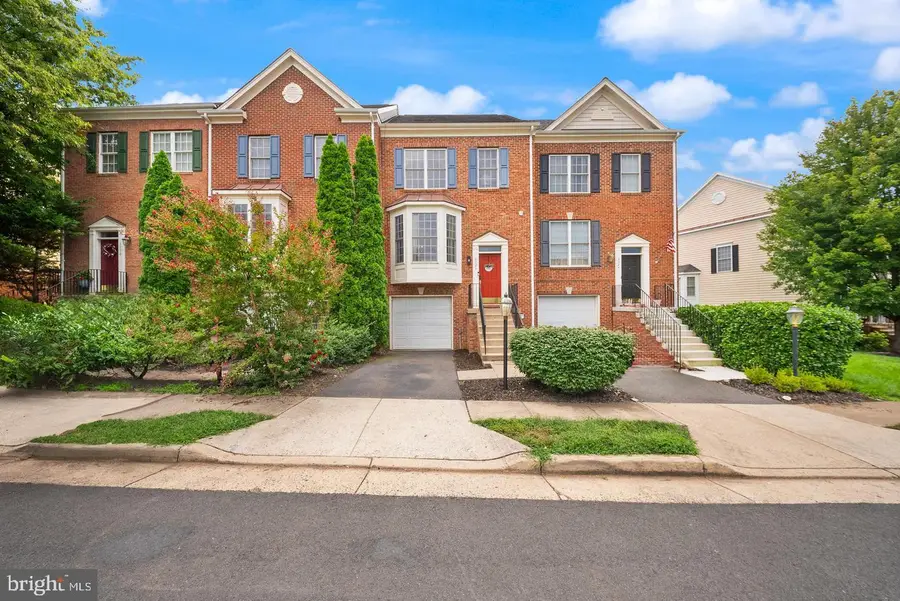 6326 Cullen Pl, Haymarket, VA 20169 - #2