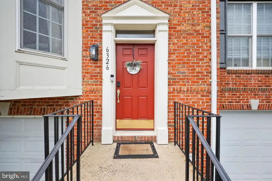 6326 Cullen Pl, Haymarket, VA 20169 - #3