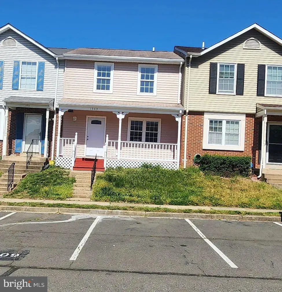 1909 Fort Monroe Ct, Dumfries, VA 22026 - #1