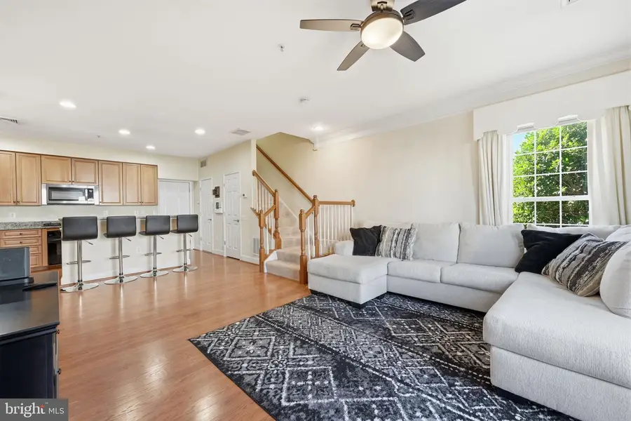 14718 Potomac Branch Dr, Woodbridge, VA 22191 - #3