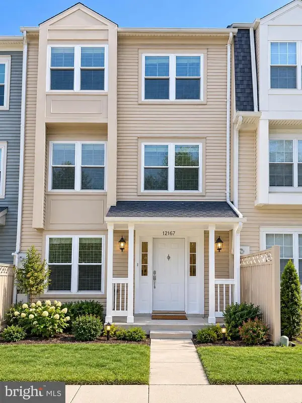 12167 Old Salem Ct, WOODBRIDGE, VA 22192