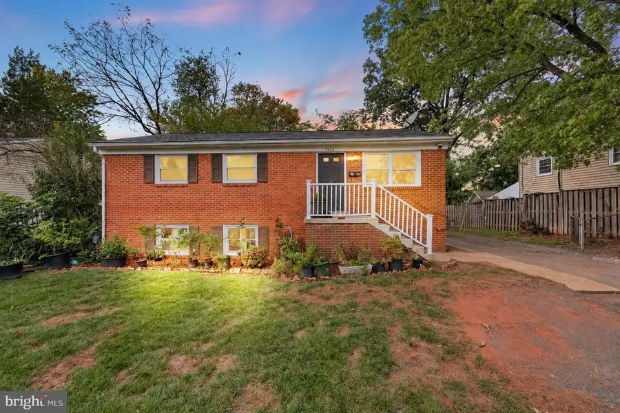 9420 Spotsylvania St, Manassas, VA 20110 - #2