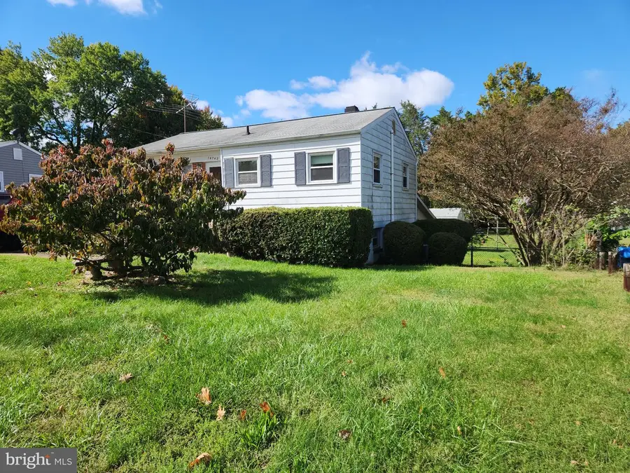 14748 Arizona Ave, Woodbridge, VA 22191 - #2