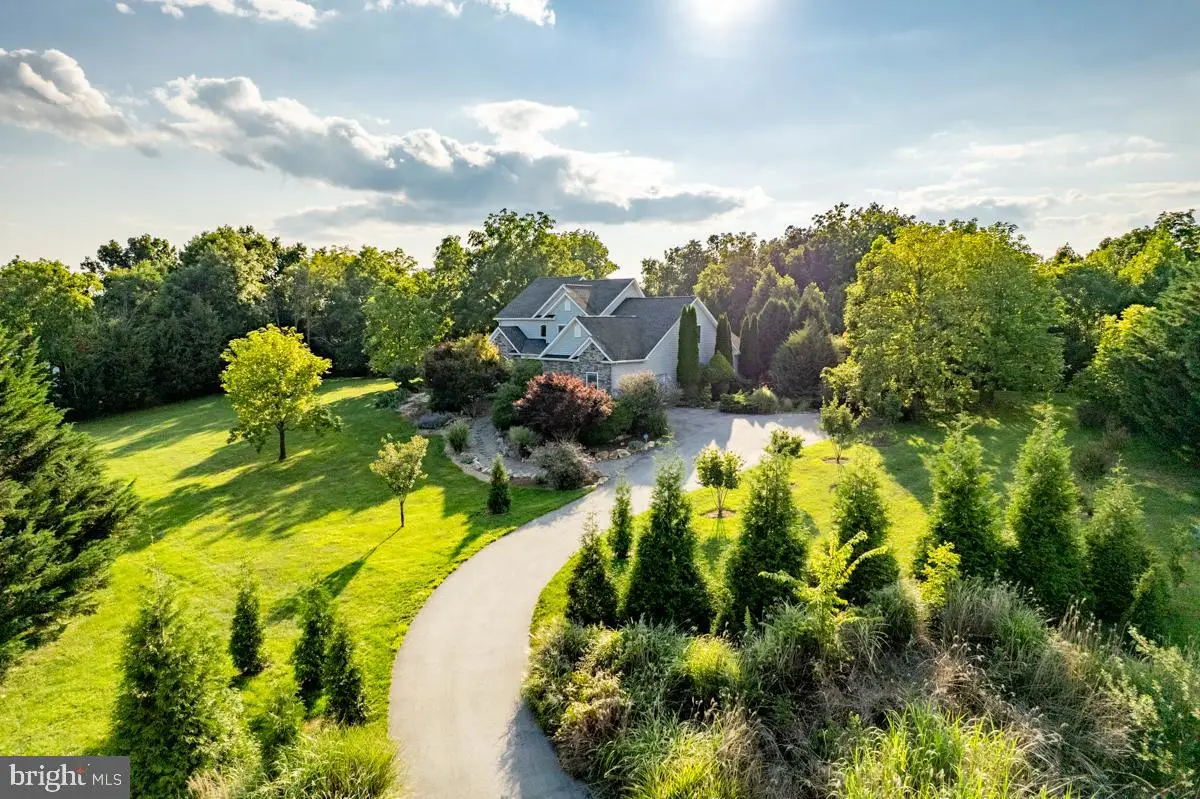 190 Ridgemore Dr, Raphine, VA 24472 - #1