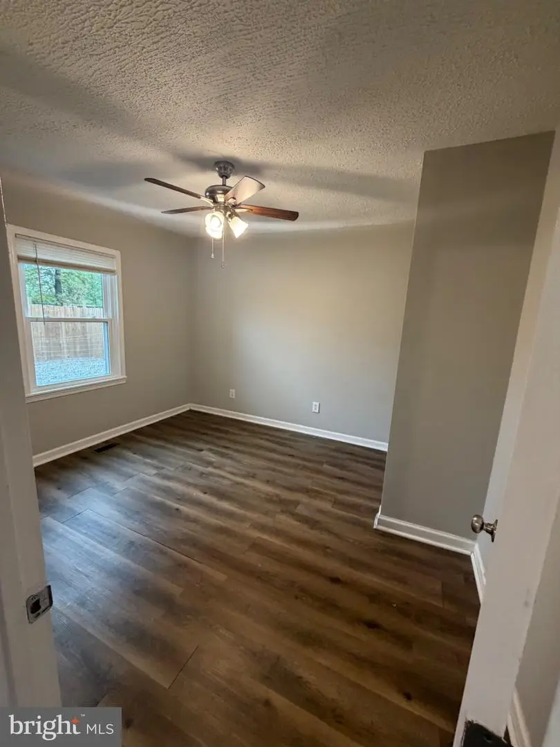 39 Oak Glen St, Richmond, VA 23225 - #3