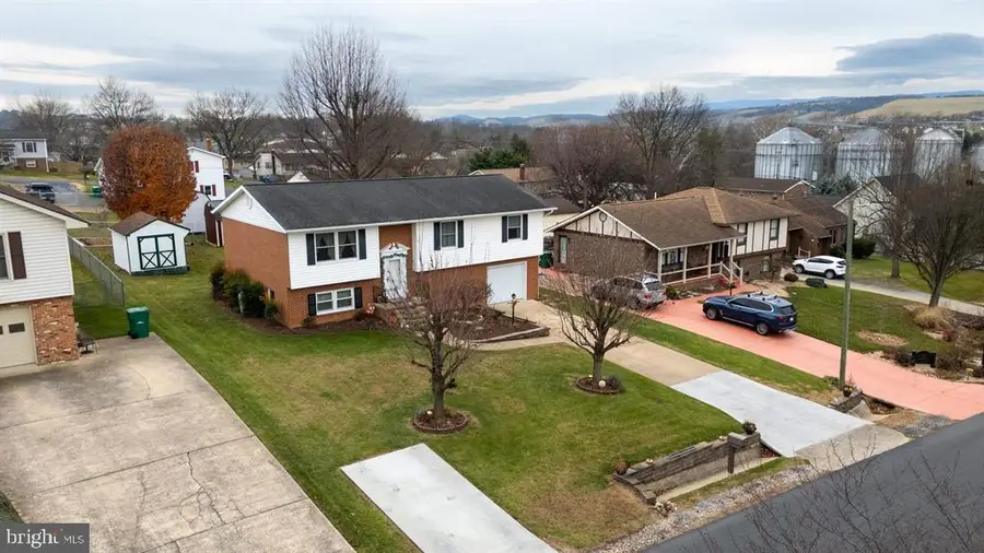 138 First St, Broadway, VA 22815 - Image #2