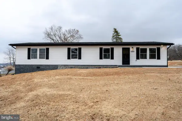 3098 Layman Trestle Rd, ROCKINGHAM, VA 22802