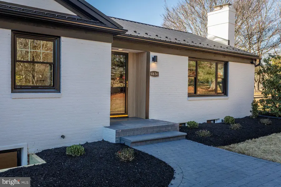 4634 Shen Lake Dr, Massanetta Springs, VA 22801 - Image #3