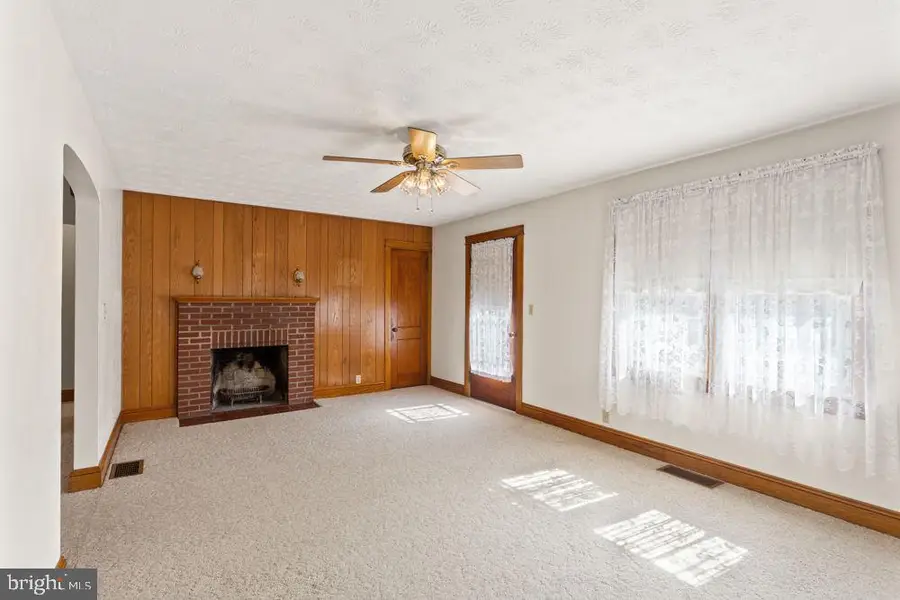 8635 North Valley Pike, Rockingham, VA 22802 - #3