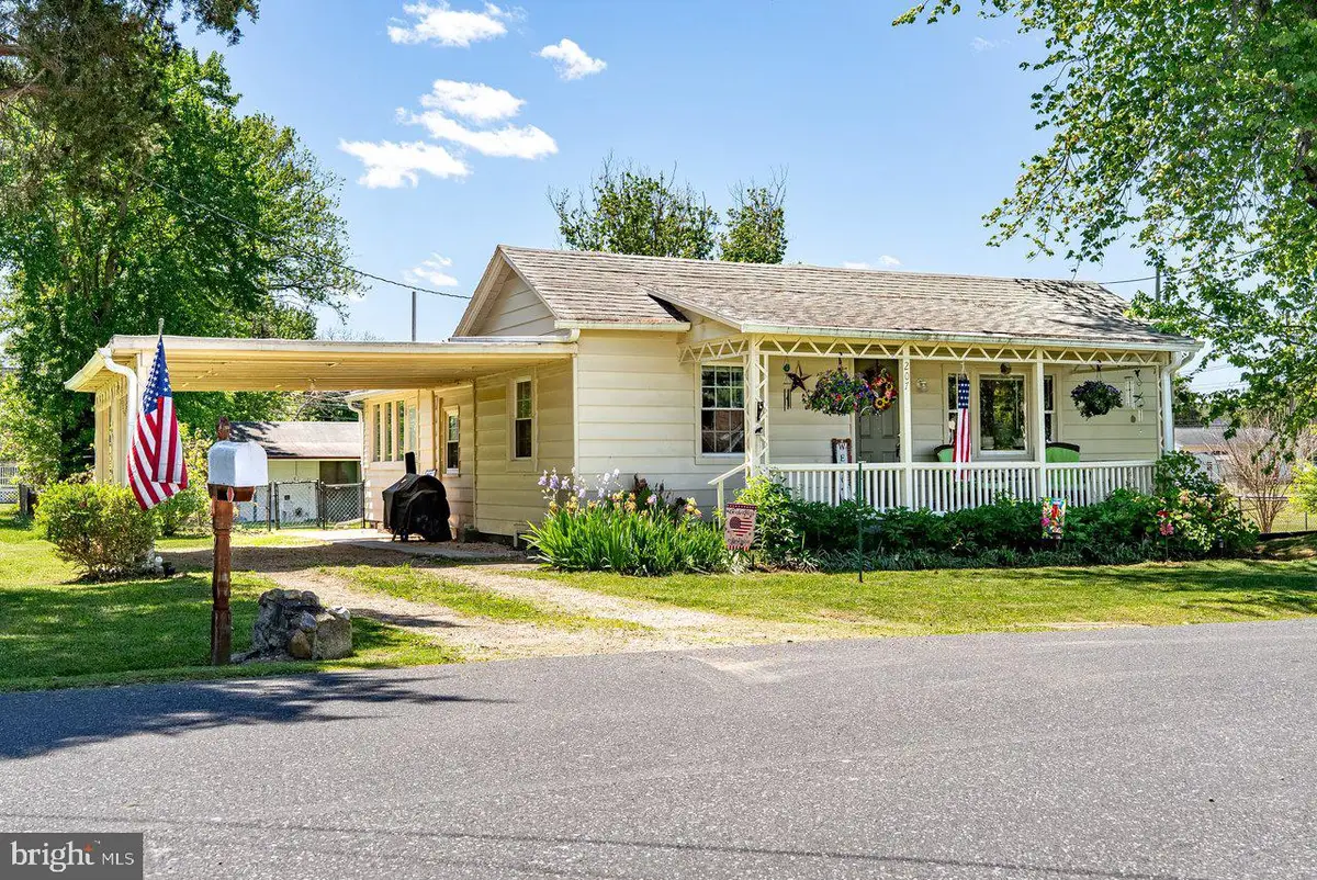 207 8th, Grottoes, VA 24441 - #1