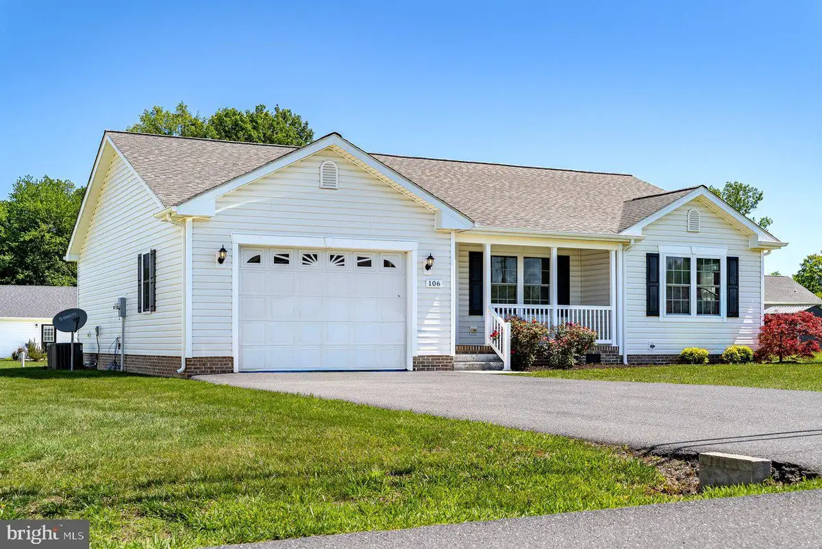 106 Seventh St, Grottoes, VA 24441 - #1