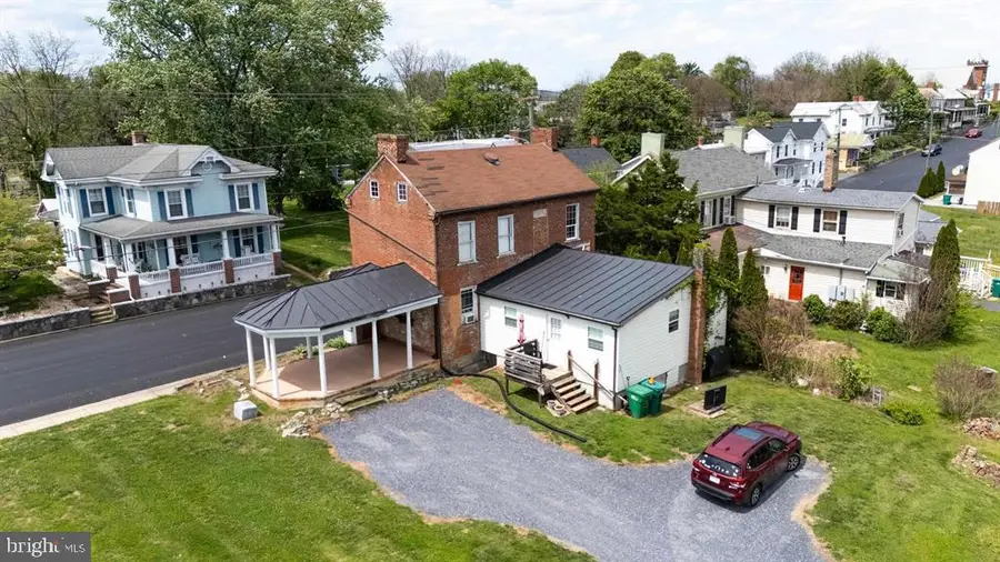 242 S South Main St, Mount Crawford, VA 22841 - #2