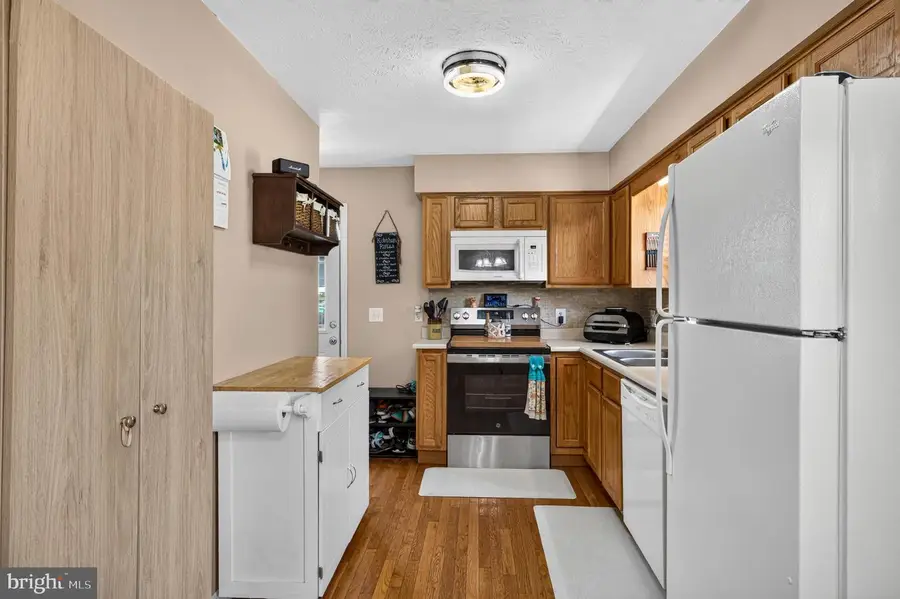 349 Walker Way, Timberville, VA 22853 - #2
