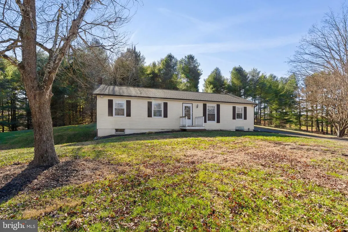 148 Viewtown, Amissville, VA 20106 - Image #1