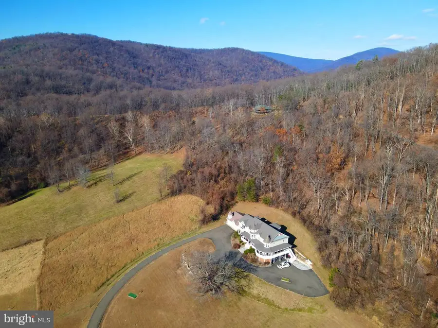 65 Clark Ln, Washington, VA 22747 - Image #3