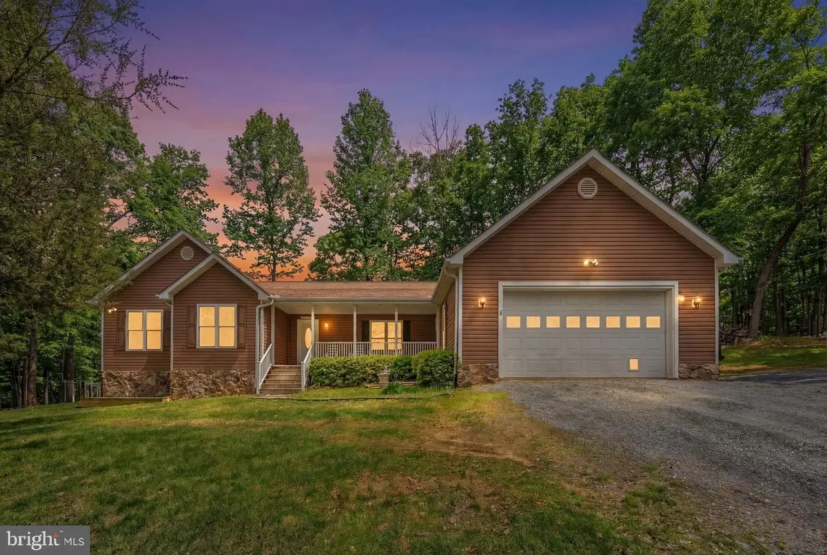 584 S Poes Rd, Amissville, VA 20106 - #1