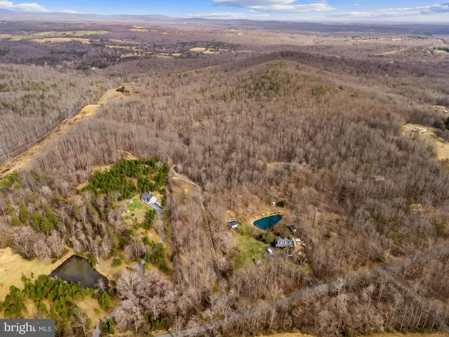 584 S Poes Rd, Amissville, VA 20106 - #2