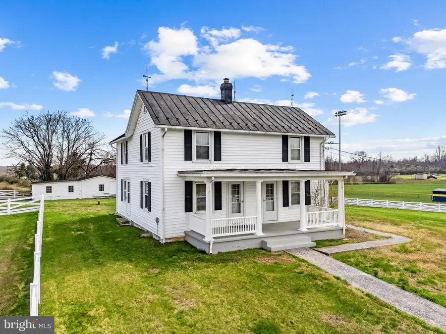 57 School House Rd, Washington, VA 22747 - #2